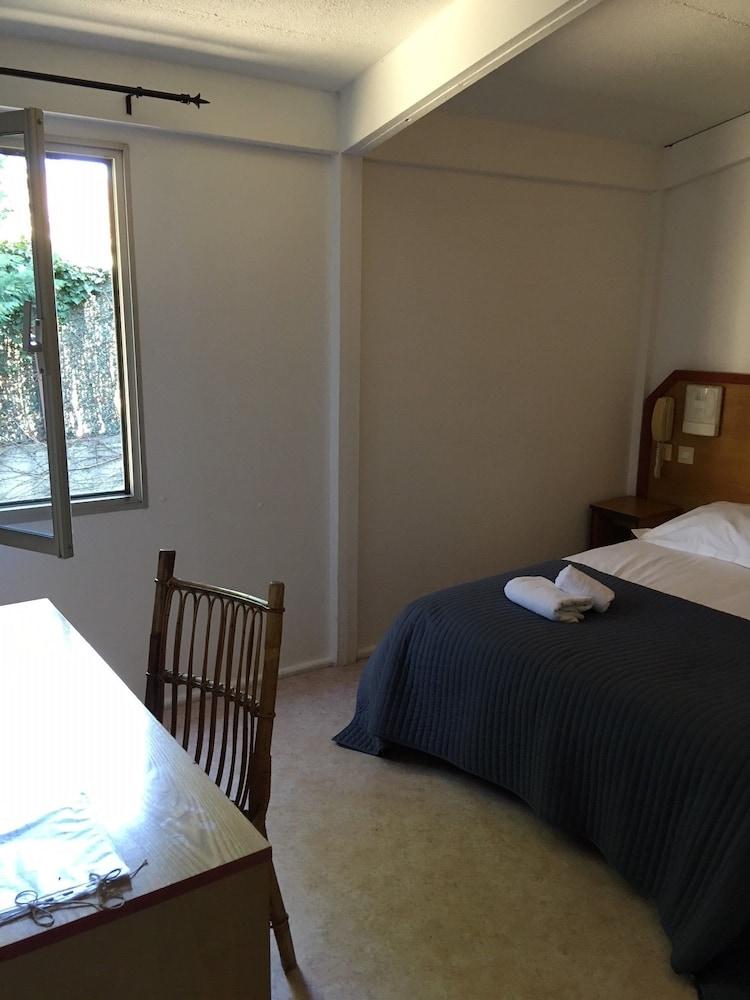 Hostellerie De La Source Arles Luaran gambar