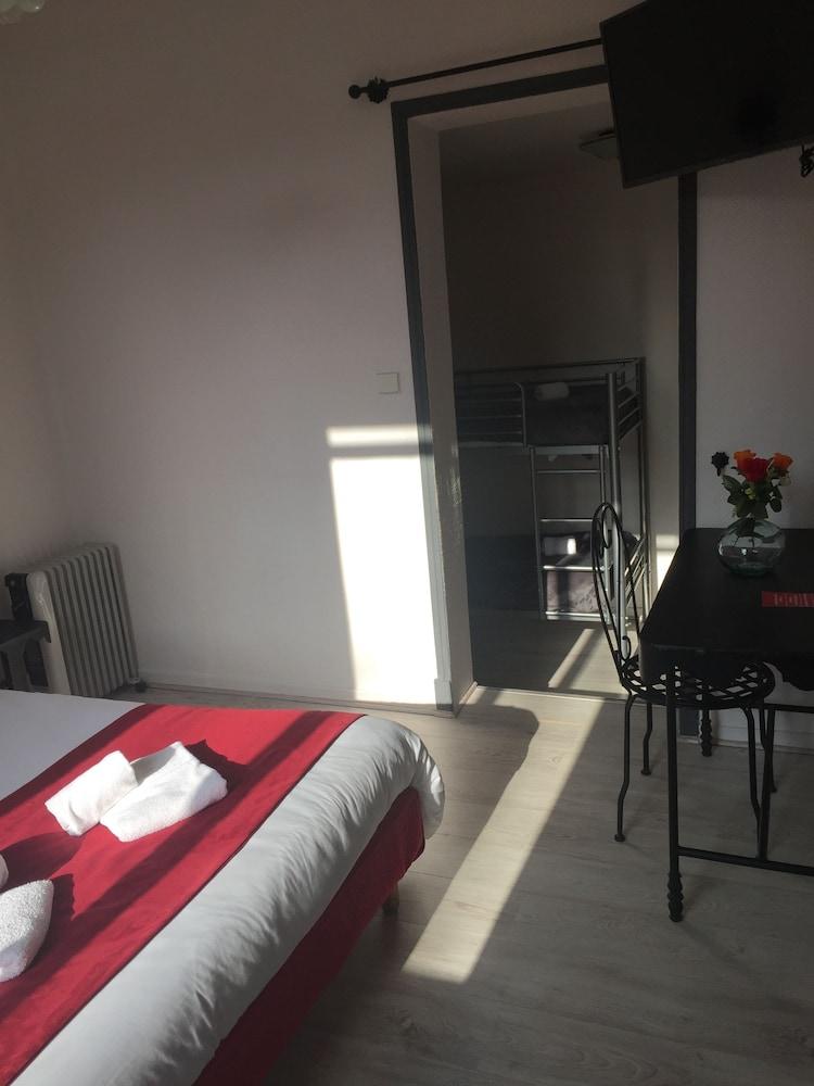 Hostellerie De La Source Arles Luaran gambar
