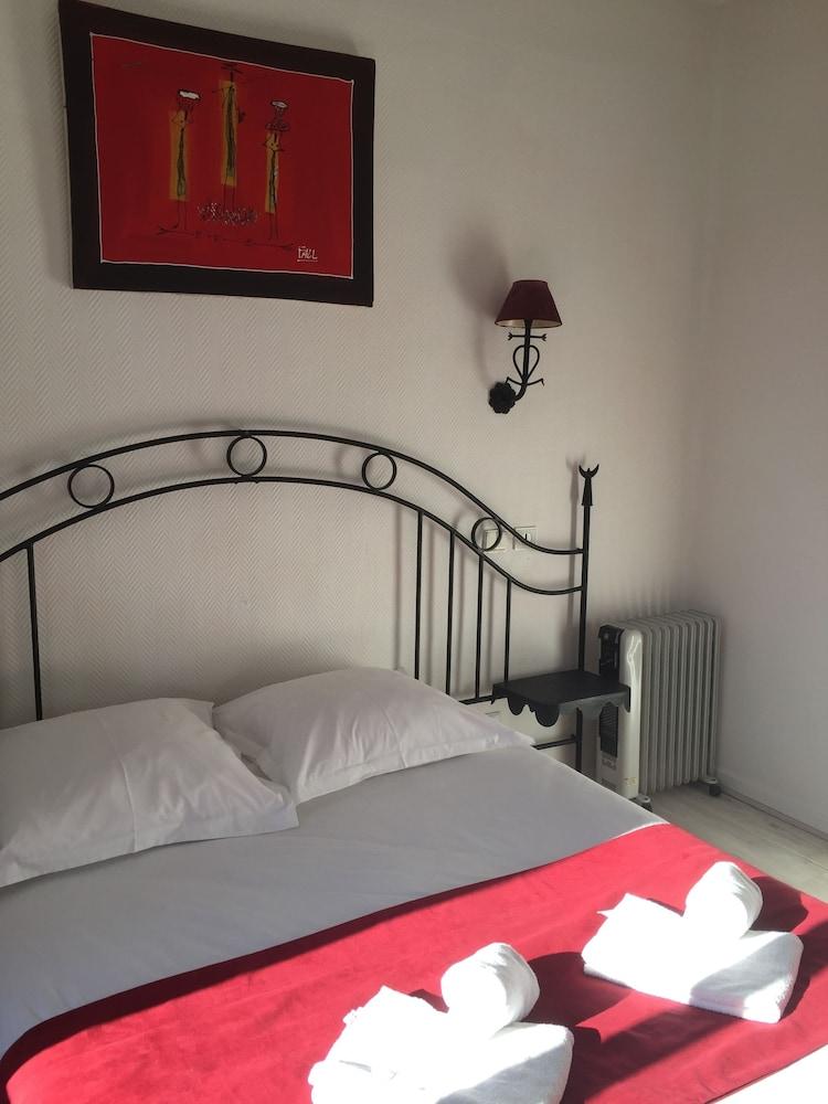 Hostellerie De La Source Arles Luaran gambar