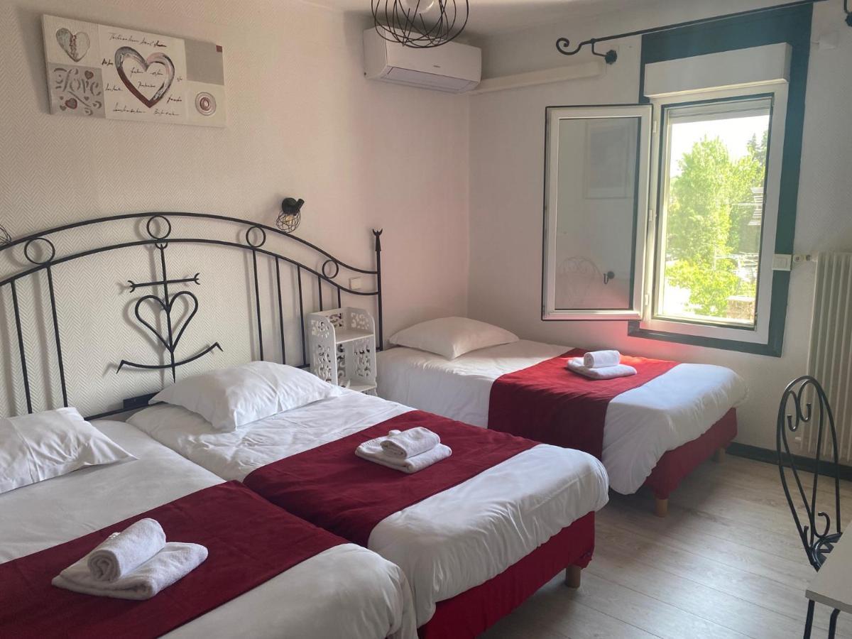 Hostellerie De La Source Arles Luaran gambar